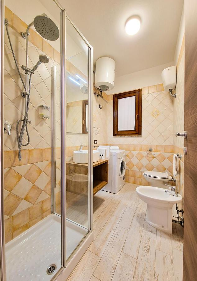 Residenza Quarto 02 - La Maddalena Apartment Ла Мадалена Екстериор снимка